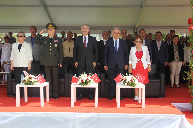İzmir tek yürek oldu