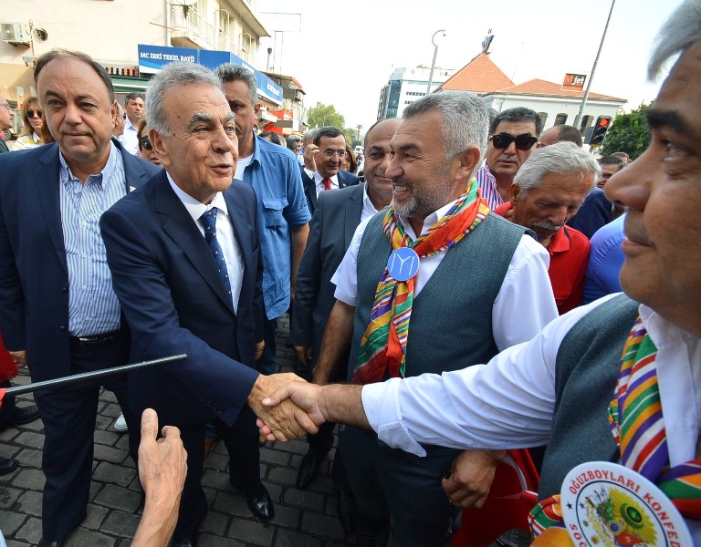 İzmir tek yürek oldu