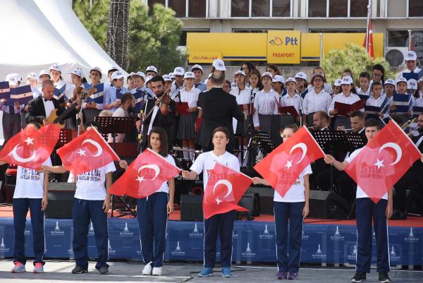 İzmir tek yürek oldu