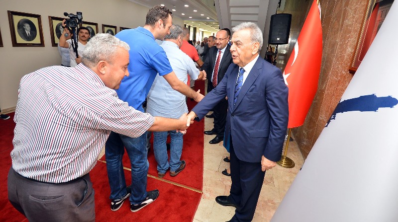 Büyükşehir'de bir kutlama, bir veda
