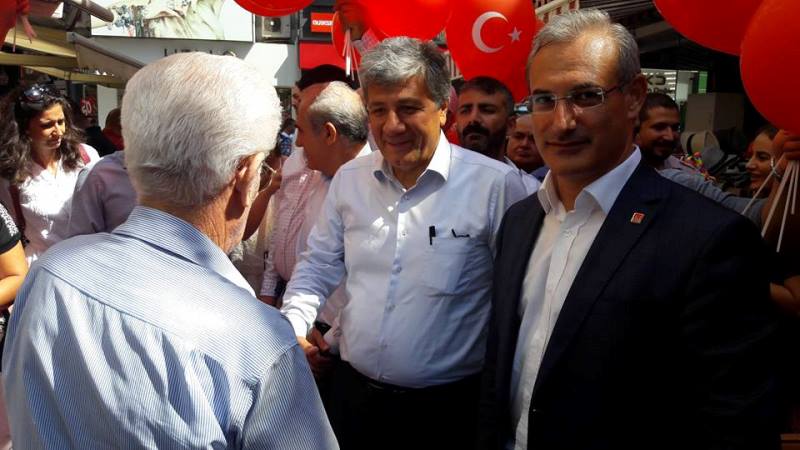 CHP Karşıyaka'dan Çarşı turu