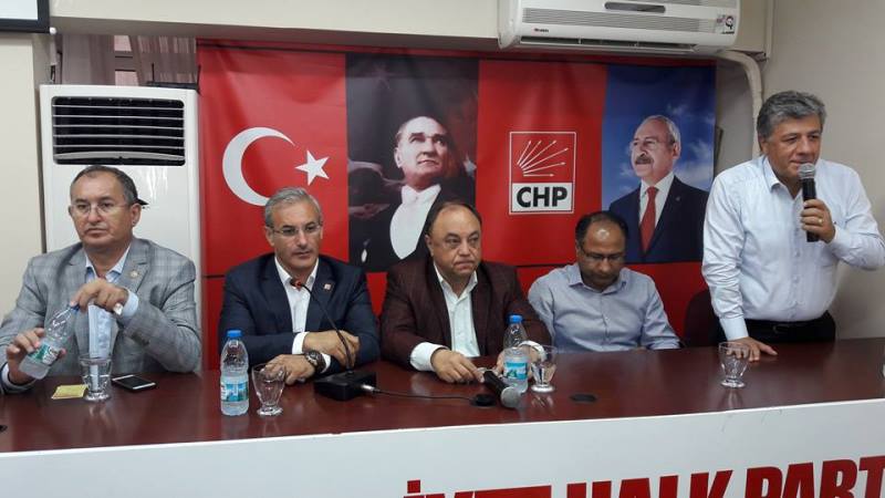 CHP Karşıyaka'dan Çarşı turu