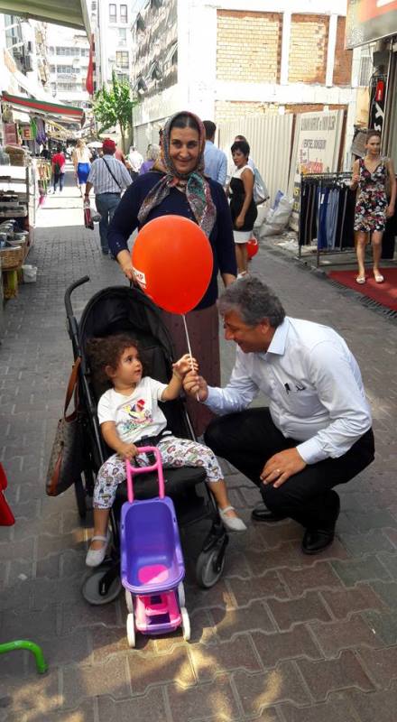 CHP Karşıyaka'dan Çarşı turu