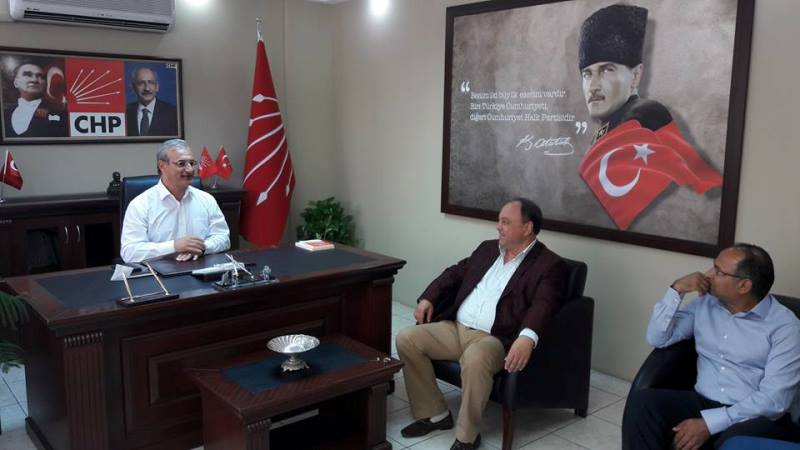 CHP Karşıyaka'dan Çarşı turu