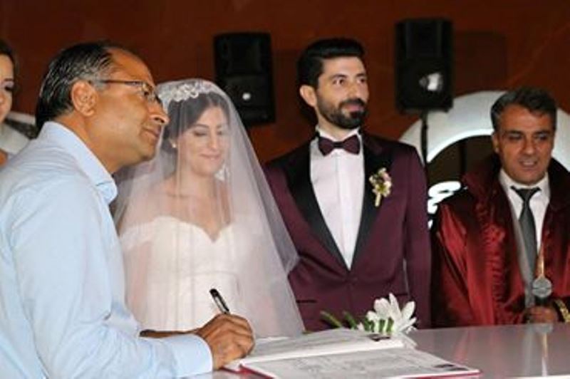 CHP'lileri buluşturan düğün