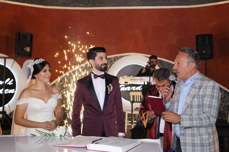 CHP'lileri buluşturan düğün