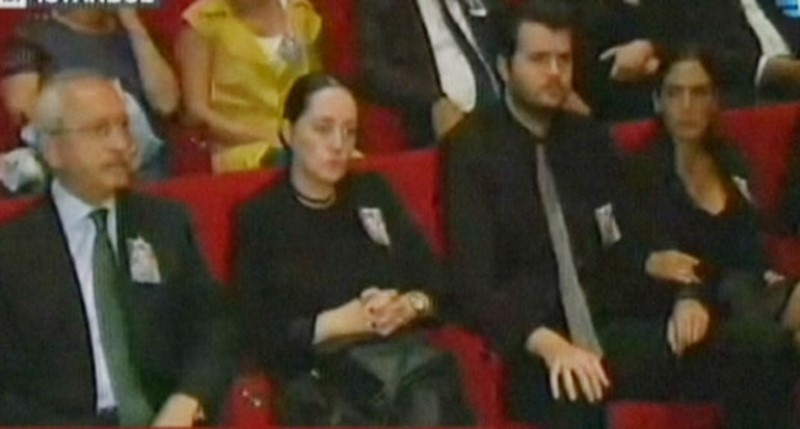 Tarık Akan'a acı veda