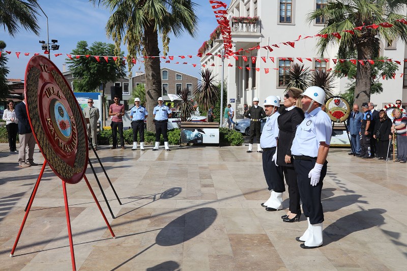 İzmir'de kahraman gazilerin onur günü