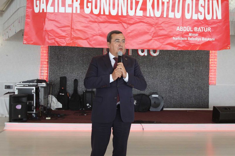 İzmir'de kahraman gazilerin onur günü