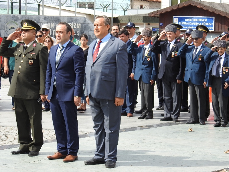 İzmir'de kahraman gazilerin onur günü