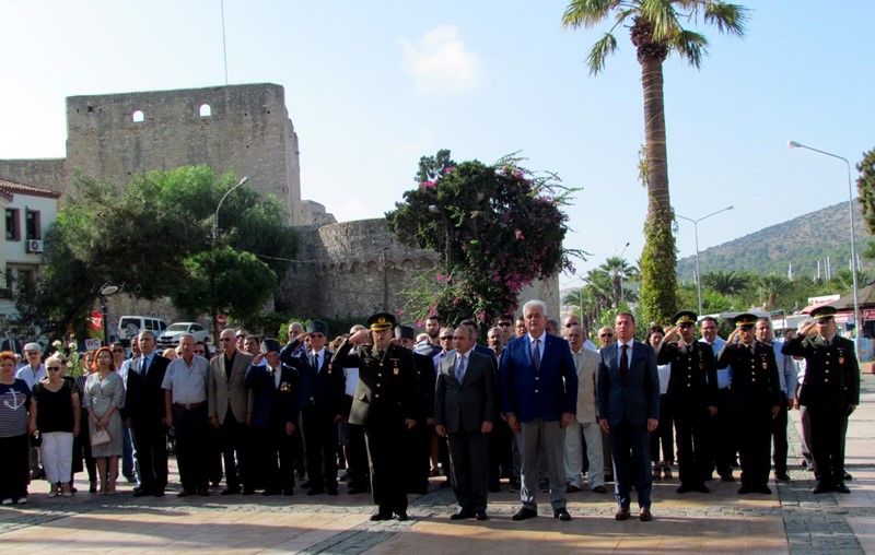 İzmir'de kahraman gazilerin onur günü
