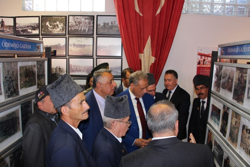 İzmir'de kahraman gazilerin onur günü