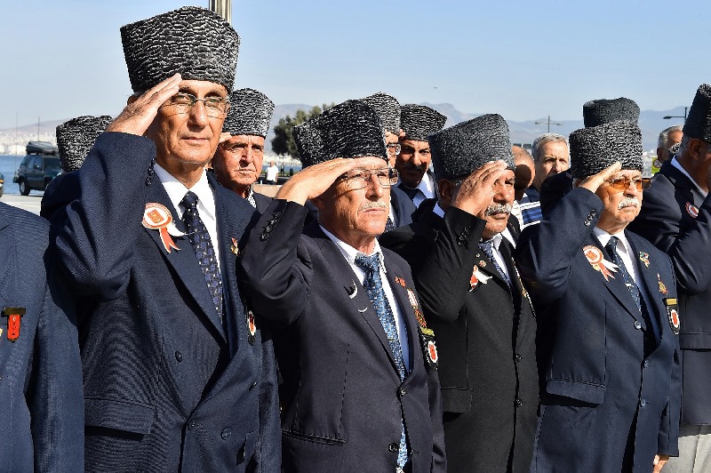 İzmir'de kahraman gazilerin onur günü