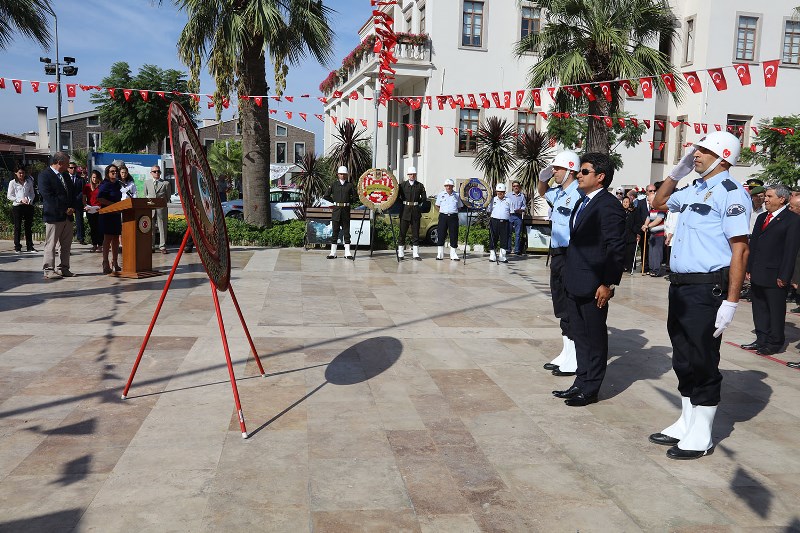İzmir'de kahraman gazilerin onur günü