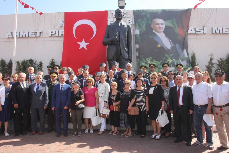 İzmir'de kahraman gazilerin onur günü