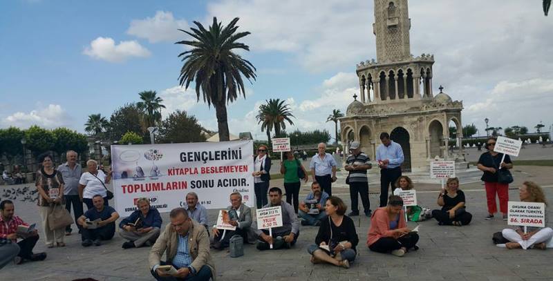 CHP Konak’tan anlamlı eylem