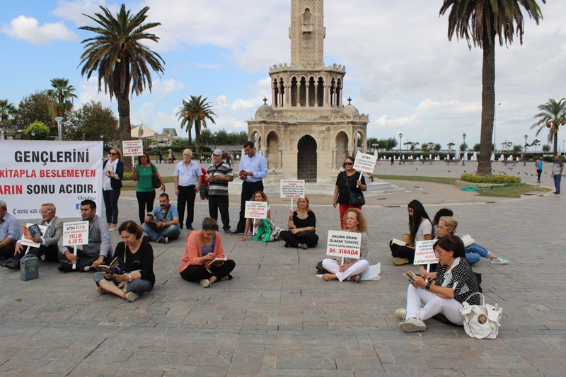 CHP Konak’tan anlamlı eylem