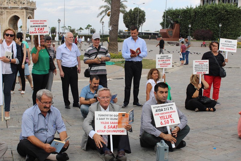 CHP Konak’tan anlamlı eylem