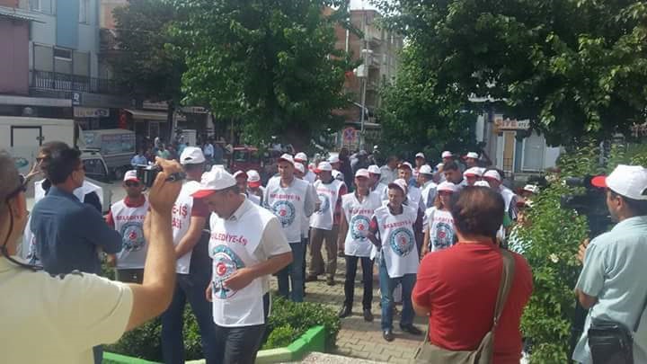 Kiraz'da işçiler ayaklandı!