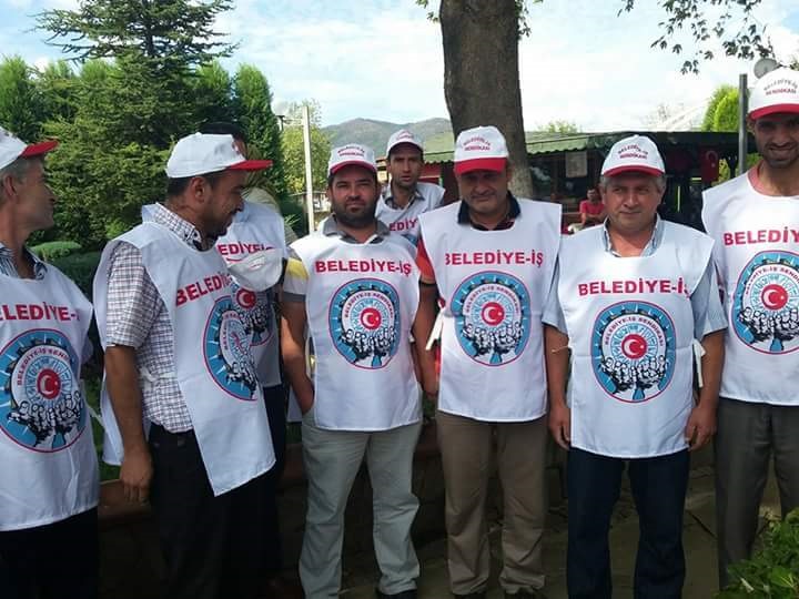 Kiraz'da işçiler ayaklandı!