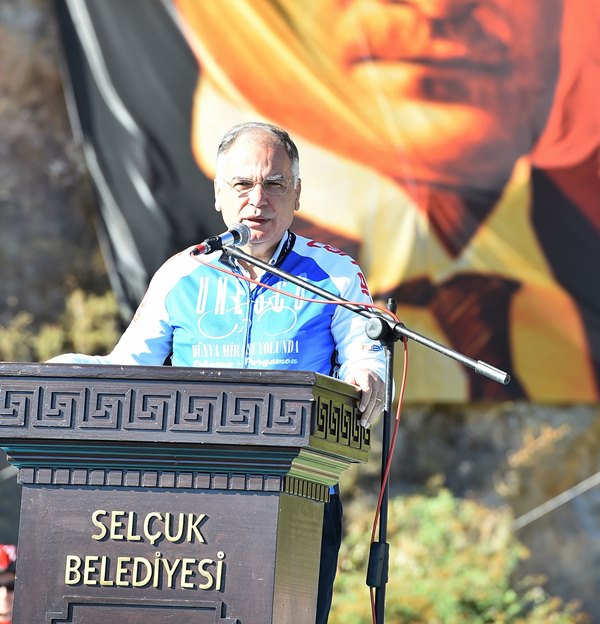 Efes'ten Akropol'e tarihi yolculuk