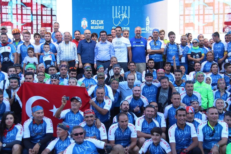 Efes'ten Akropol'e tarihi yolculuk