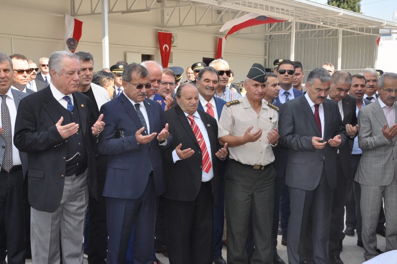 İzmir'de Çevik Kuvvet polisi yeni tesiste