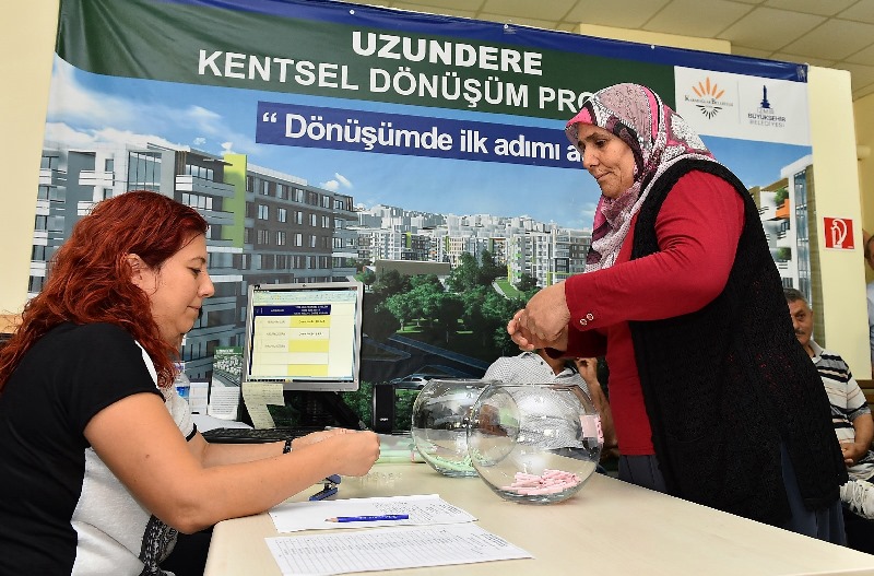 Uzundere'de adım adım dönüşüm