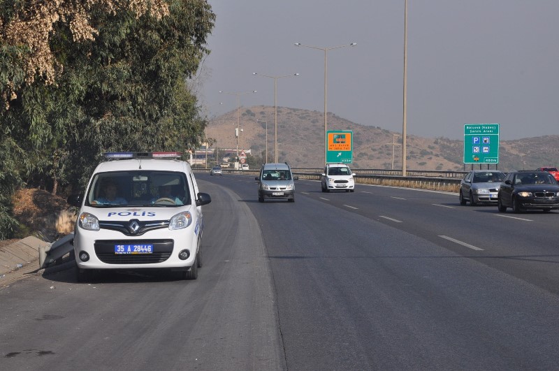 İzmir'i kana bulamaya gelen terörist yakalandı