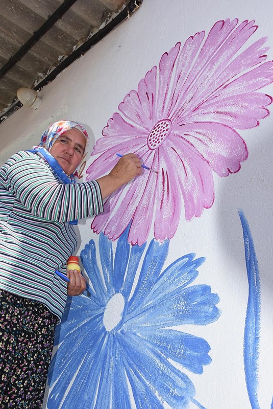 Sabah çoban, öğlen ressam