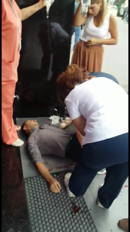 İzmir’de silahlı kuyumcu soygunu girişimi