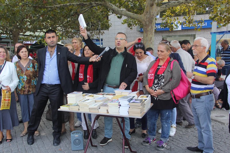 CHP Konak'tan 'Beyaz Zambaklar' projesi