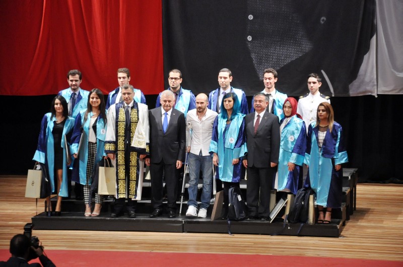 Başbakan Yıldırım'dan İzmir mesaisi