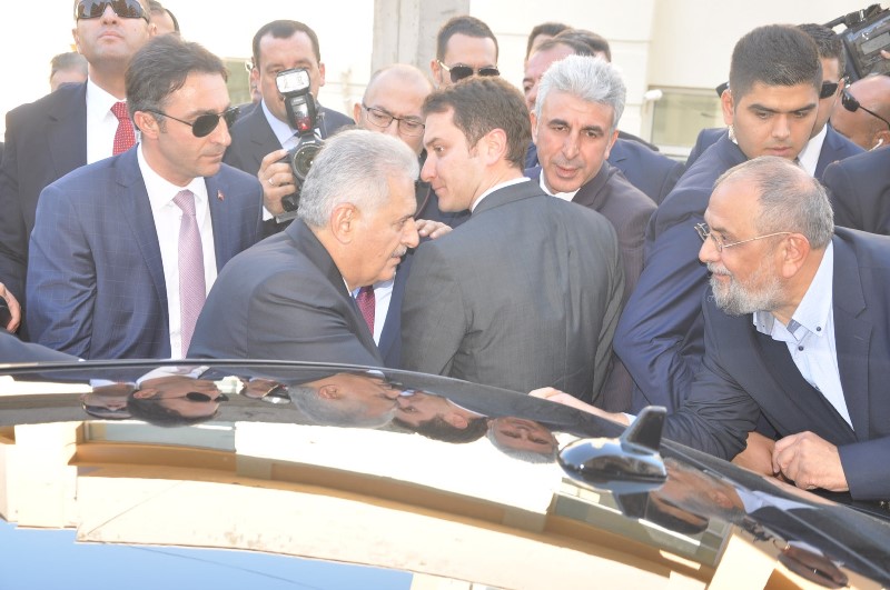 Başbakan Yıldırım'dan İzmir mesaisi