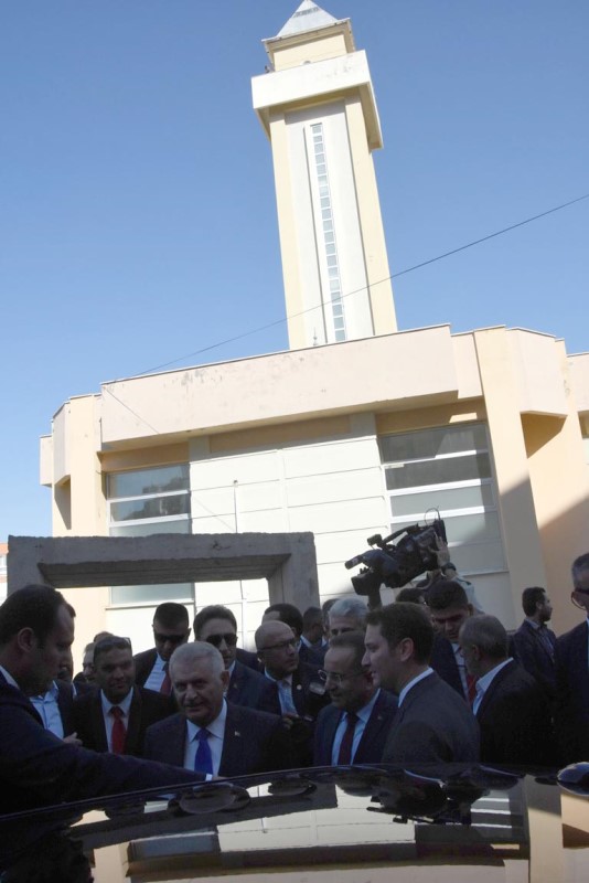 Başbakan Yıldırım'dan İzmir mesaisi