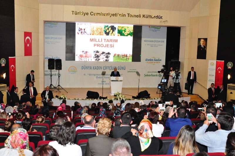 Başbakan Yıldırım'dan İzmir mesaisi