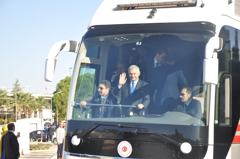 Başbakan Yıldırım'dan İzmir mesaisi