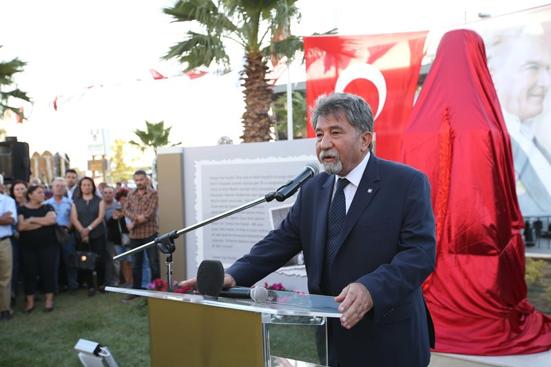 ‘Tarhana Osman’ Karşıyaka’da ölümsüzleşti