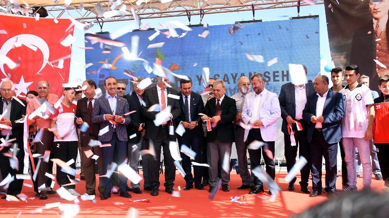 İzmir'de 3 gemi daha hizmete girdi