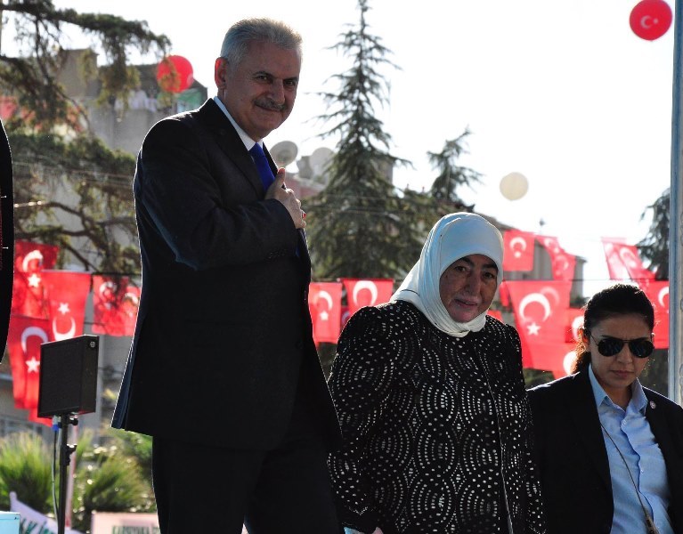 Başbakan Yıldırım'dan İzmir mesaisi