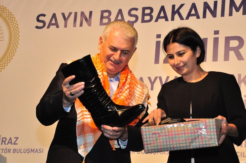 Başbakan Yıldırım'dan İzmir mesaisi