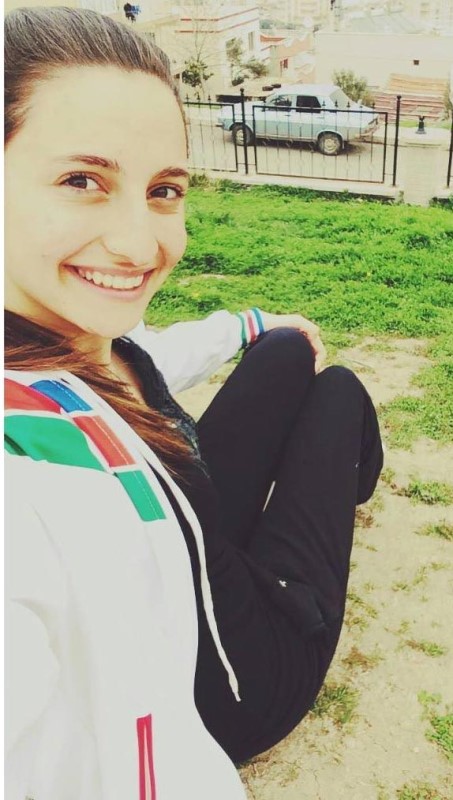 Liseli Hande'nin okulunda yas