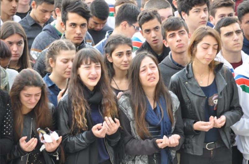 Liseli Hande'nin okulunda yas