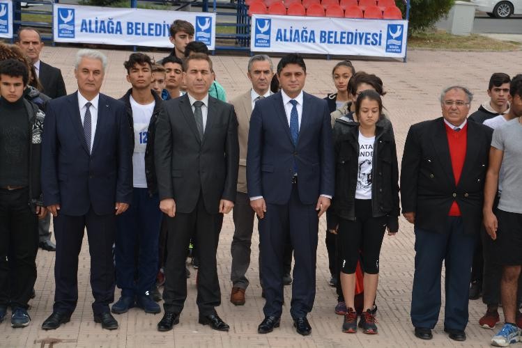 İzmir Ata’nın huzurunda...