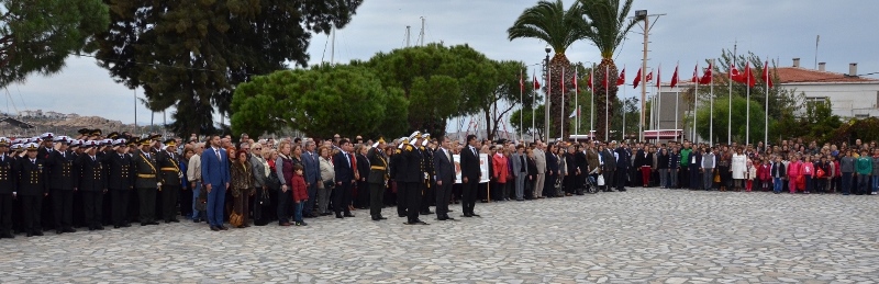 İzmir Ata’nın huzurunda...