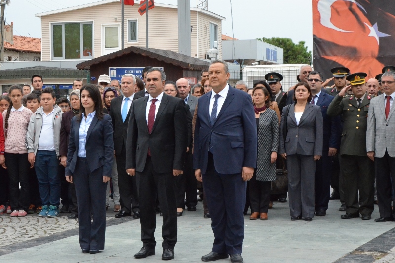 İzmir Ata’nın huzurunda...