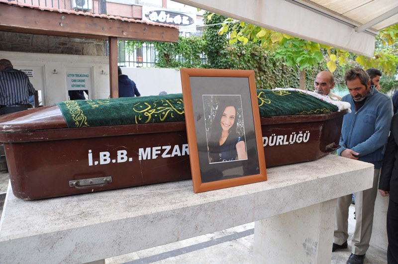 Liseli Hande'nin okulunda yas