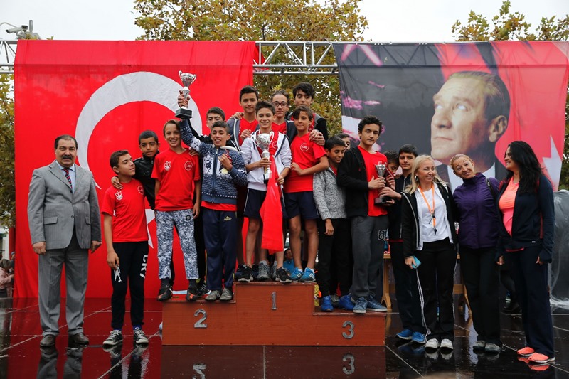 Kentin dört bir yanında Cumhuriyet coşkusu