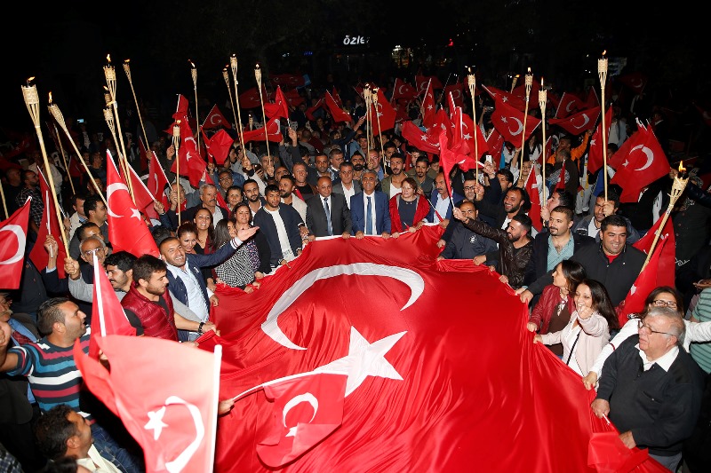 Kentin dört bir yanında Cumhuriyet coşkusu