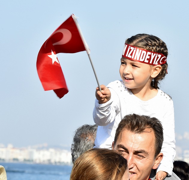 İzmirlilerin bayram coşkusu